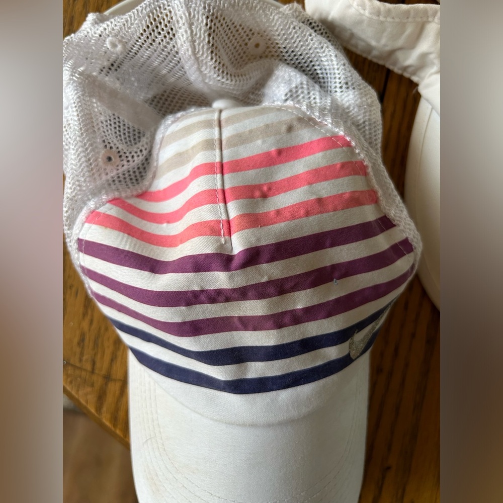 Nike Women’s Golf Hat